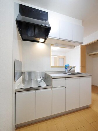 レジデンスガーデンIの物件内観写真